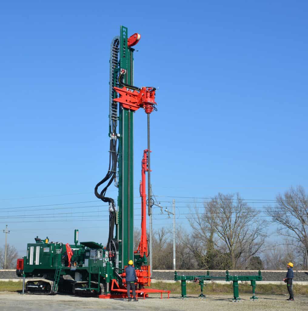 2690_Mi45_perforatrice Massenza Drilling rigs