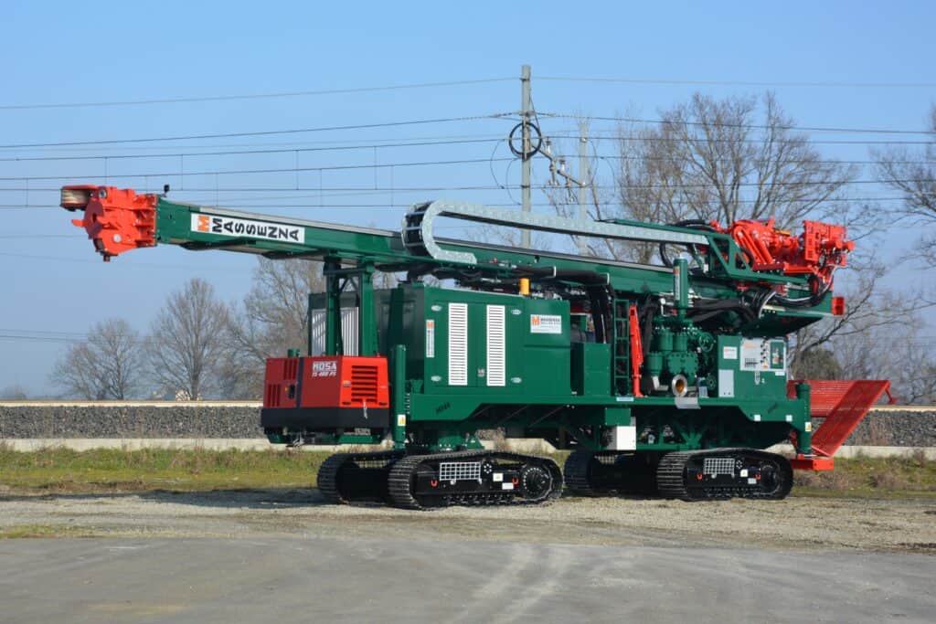 2690_Mi45_perforatrice Massenza Drilling rigs