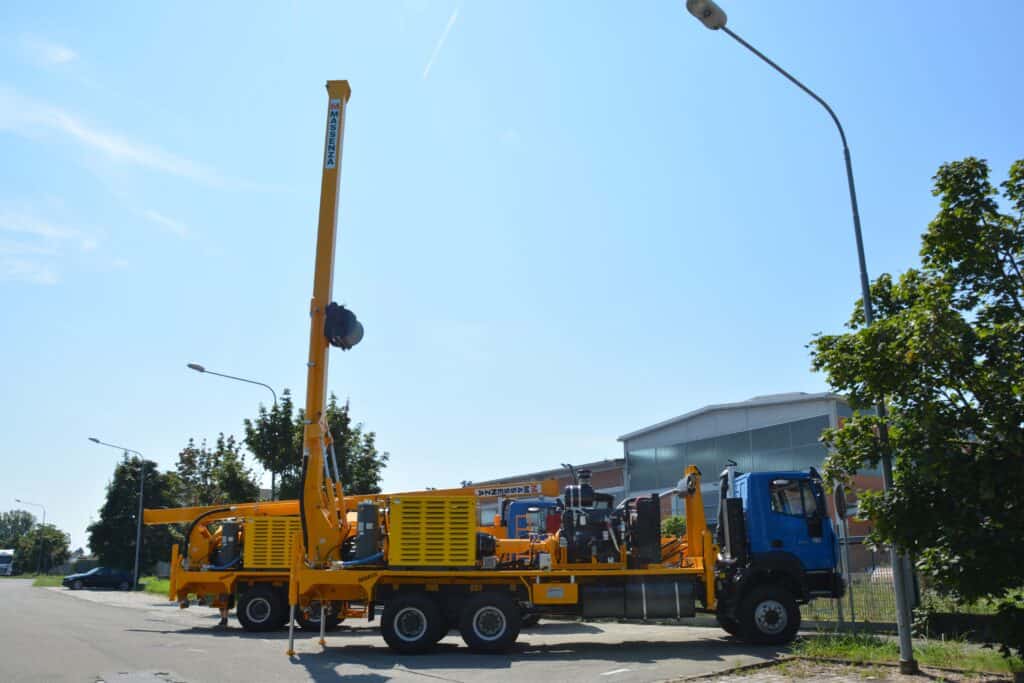 2701_2702 Massenza Drilling Rigs servizio e riabilitazione pozzi d'acqua serie MSR